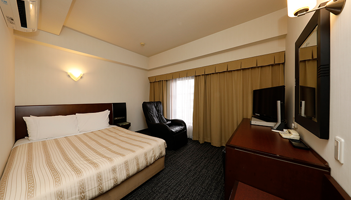 デラックスダブル